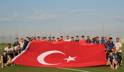 HATAYSPOR’DAN 30 AĞUSTOS HATIRASI