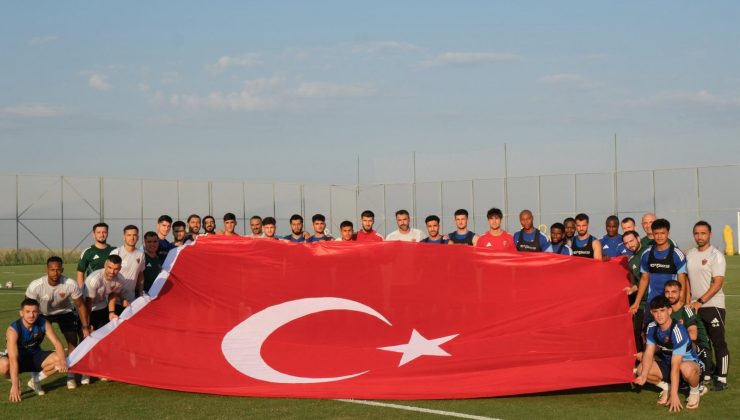 HATAYSPOR’DAN 30 AĞUSTOS HATIRASI