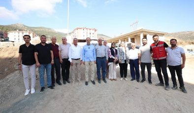 BELEN’DE AFET KONUTLARININ TESLİMİ KASIN AYINDA TAMAMLANACAK   
