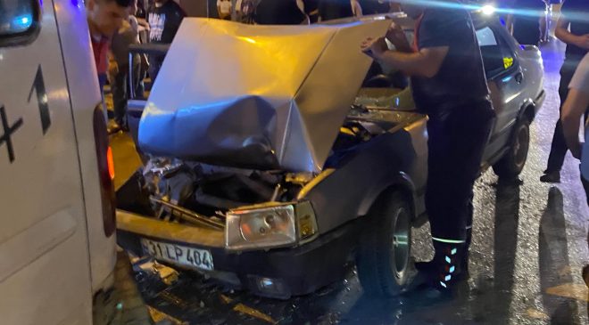 TOFAŞ’IN HURDAYA DÖNDÜĞÜ KAZADA 4 KİŞİ YARALANDI  
