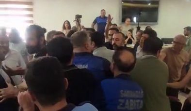 CHP’Lİ MECLİS ÜYESİNİN TİP’Lİ BAŞKANA ETTİĞİ KÜFÜR ORTALIĞI SAVAŞ ALANINA ÇEVİRDİ   