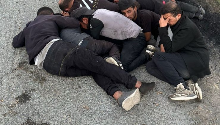  HATAY’DA 26 KAÇAK GÖÇMEN YAKALANDI: 3 TUTUKLAMA   