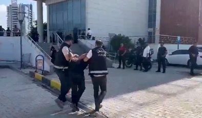TRAFİKTE YAŞANAN TARTIŞMADA KURŞUNLARIN HEDEFİ OLAN GENÇ ÖLDÜ 