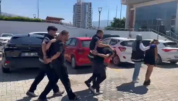 İSKENDERUN’DA HAPİS CEZASI İLE ARANAN 4 KİŞİ YAKALANDI   