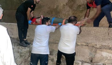 TİTUS TÜNELİ’NDE DENGESİNİ KAYBEDEREK DÜŞEN VATANDAŞ YARALANDI   