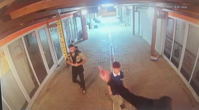 KAMERALARA EL HAREKETİ ÇEKEN ‘PİŞKİN’ HIRSIZ TÜRK POLİSİNDEN KAÇAMADI 