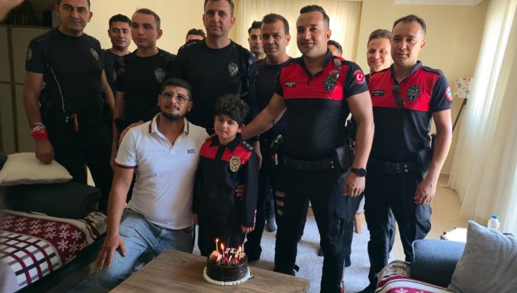 POLİS EKİPLERİNDEN DMD HASTASI MİRAÇ’A UNUTULMAZ DOĞUM GÜNÜ SÜRPRİZİ 