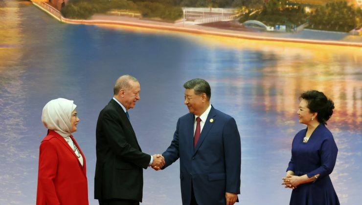 CUMHURBAŞKANI ERDOĞAN’DAN ÇİN’DE DİPLOMASİ TRAFİĞİ