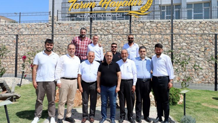 ADNAN HOCA: “RIFAT SARI BU MEMLEKET İÇİN BÜYÜK ŞANS”