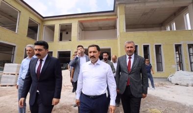 YAYLADAĞI ŞEHİR KÜTÜPHANESİ İNŞAATI SÜRÜYOR