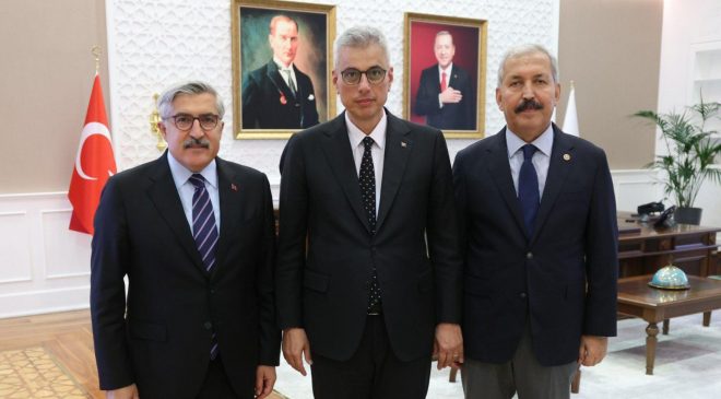 HATAY MİLLETVEKİLLERİNDEN BAKAN MEMİŞOĞLU’NA ZİYARET