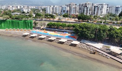 PAYAS PLAJI VE SU OYUN PARKI HİZMETE AÇILIYOR