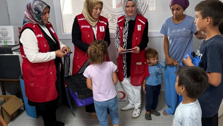 TÜRK KIZILAYI ANTAKYA ŞUBESİ’NDEN ÖĞRENCİLERE KIRTASİYE DESTEĞİ