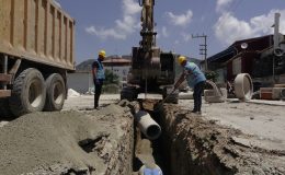 SAMANDAĞ’IN ATIK SU ALTYAPISI YENİLENİYOR