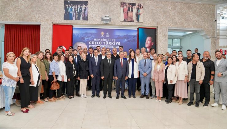 YAYMAN: AK PARTİ’NİN TEK RAKİBİ KENDİSİ