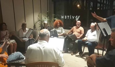 VİTEM TÜRK MÜZİĞİ TOPLULUĞU KONSERE HAZIRLANIYOR 