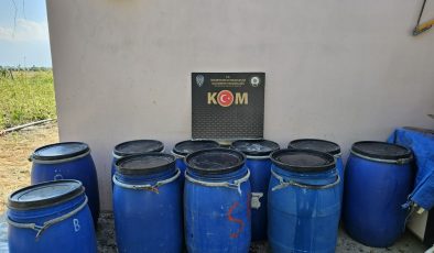 HATAY’DA 1 TON KAÇAK ALKOL ELE GEÇİRİLDİ 