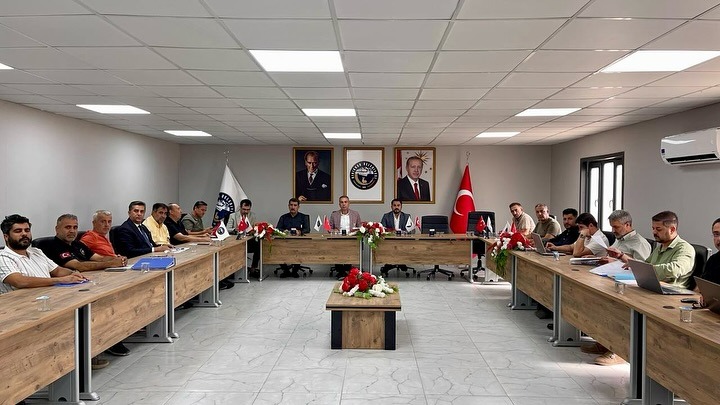 ÇELİK: “KIRIKHAN İÇİN EL ELE VERECEĞİZ”