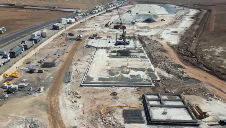 ARAP YARIMADASI’YLA TİCARETTE KAVŞAK NOKTA OLAN CİLVEGÖZÜ’NE TIR PARKI VE LOJİSTİK KÖY İNŞA EDİLİYOR   
