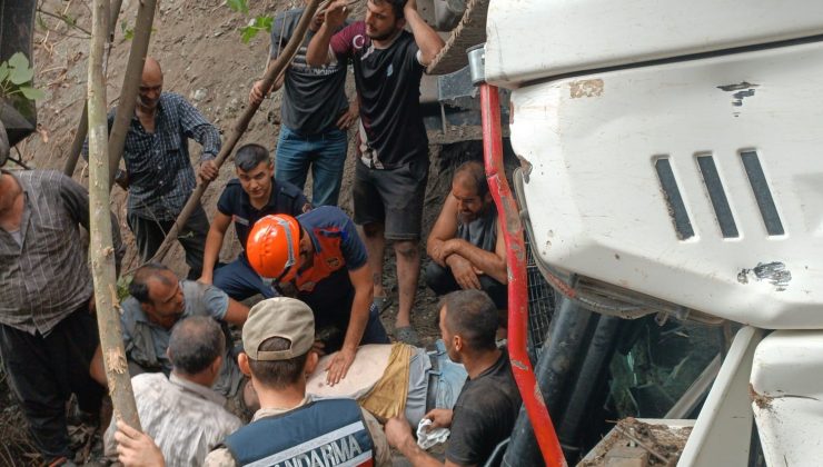 YAYLADA UÇURUMA YUVARLANAN KEPÇENİN OPERATÖRÜ HAYATINI KAYBETTİ  