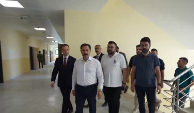 PAYAS’TA 2 OKULUN İNŞAATINDA SONA GELİNDİ   