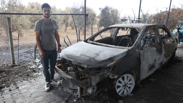 OTLUK ALANDA ÇIKIP SAMANLIĞA SIÇRAYAN YANGINDA, TARIM ALETLERİ VE OTOMOBİLLERİ YANAN DEPREMZEDE AİLENİN EMEKLERİ KÜL OLDU 