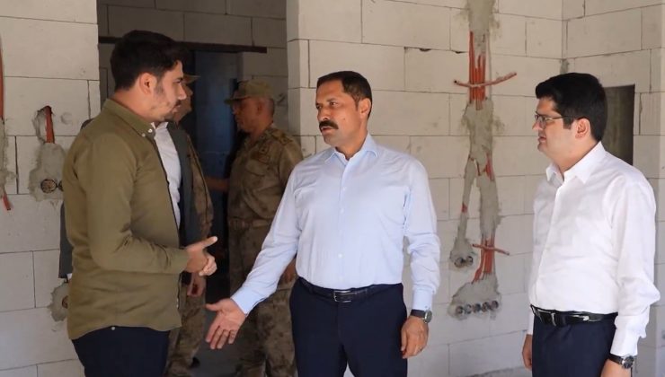 ARSUZ’DA PİRİNÇLİK JANDARMA KARAKOLU BİNASI YENİLENİYOR   