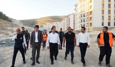 SERİNYOL VE ALAHAN MAHALLERİNDE AFET KONUTLARI YÜKSELİYOR   