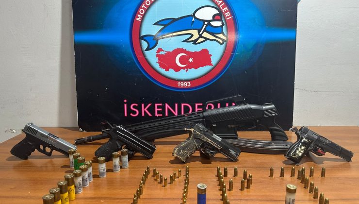 İSKENDERUN’DA ASAYİŞ UYGULAMASI; 5 ADET RUHSATSIZ SİLAH ELE GEÇİRİLDİ   