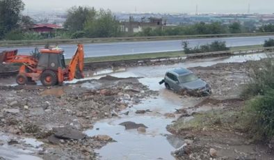 HEYELANIN KAPATTIĞI OTOYOLDA ARAÇLAR MAHSUR KALDI 