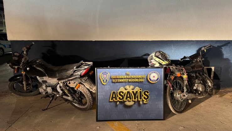 ÇALDIKLARI MOTOSİKLETE SAHTE PLAKA TAKAN HIRSIZLIK ŞÜPHELİSİ 2 ŞAHIS YAKALANDI   