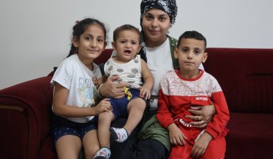 KIŞI AİLESİYLE YENİ YUVASINDA GEÇİRECEK DEPREMZEDE KADIN: “EVİM HAYALLERİMİZDEN BİLE DAHA GÜZEL”  