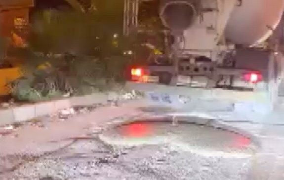 KIRMIZI IŞIKTA YOLU BETONLA KAPLAYAN MİKSERE CEZA  