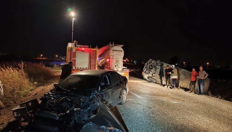 OTOMOBİLLE, MİNİBÜS ÇARPIŞTI: 3 YARALI