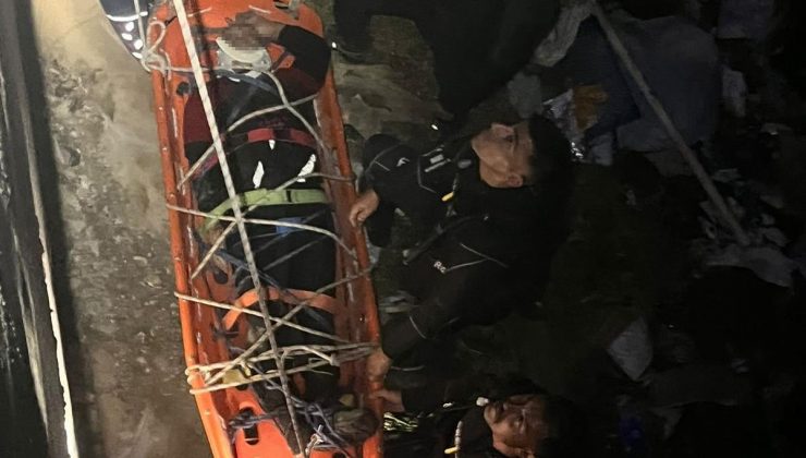 ASİ NEHRİ’NE UÇAN MOTOSİKLETİN SÜRÜCÜSÜNÜ İTFAİYE KURTARDI