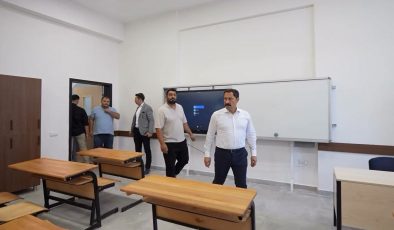 HATAY’DA TOKİ BÖLGESİNDE 3 OKULUN İNŞAATI SÜRÜYOR 
