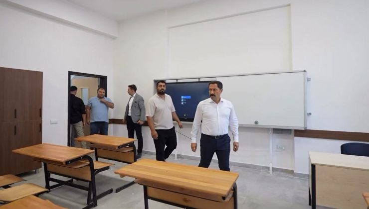 HATAY’DA TOKİ BÖLGESİNDE 3 OKULUN İNŞAATI SÜRÜYOR 