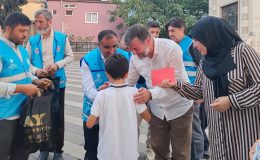 HATAY’DA YETİMLERİN 100’Ü GÜLDÜ 