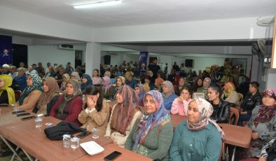 YAYLADAĞI’NDA BELEDİYE-HALK BULUŞTU