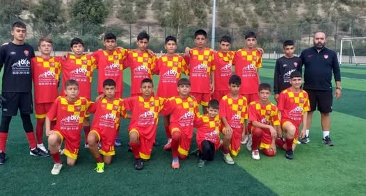 GÖZTEPE FUTBOL OKULU SEZONA GALİBİYETLE BAŞLADI