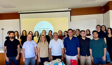 ANTAKYA’DA “İYİ BİR ÖĞRETMEN NASIL OLMALIDIR” SÖYLEŞİSİNE YOĞUN İLGİ