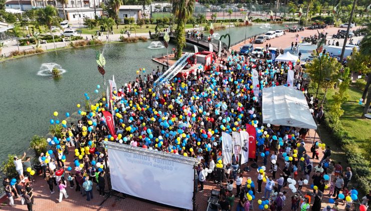 GÖKYÜZÜNE BIRAKILAN BALONLAR ÇOCUKLARA UMUT OLDU