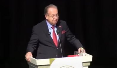 YAYCI: “BENİM ÇİZGİM VATAN, MİLLET, DEVLET, BAYRAK ÇİZGİSİDİR”