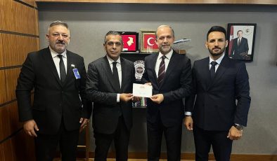 VEKİL ÖZEL HATAY GÖNÜLLÜLERİNİ AĞIRLADI