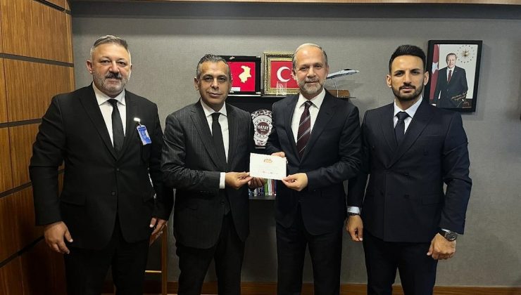 VEKİL ÖZEL HATAY GÖNÜLLÜLERİNİ AĞIRLADI