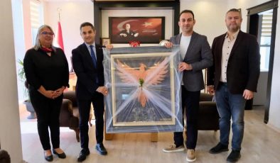 HATAY KÜLLERİNDEN DOĞUYOR: TÜLAY GENÇ’TEN ANKA KUŞU MESAJI