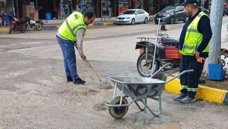 YALÇIN: “İLÇEMİZİN HER NOKTASINDA EMEĞİMİZ VAR”