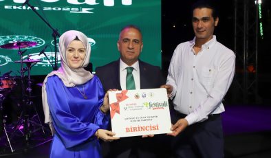 TRAKTÖR SÜSLEME YARIŞMASINDA TAHT YİNE KOCAMAN’IN!