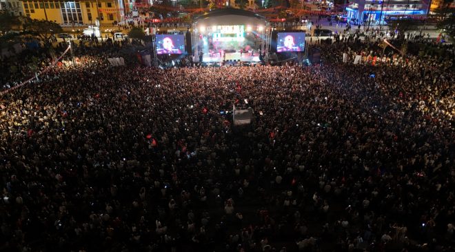 29 EKİM İSKENDERUN’DA COŞKUYLA KUTLANDI