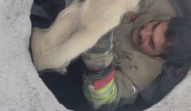 RÖGARDA MAHSUR KALAN YAVRU KÖPEĞİ İTFAİYE KURTARDI 